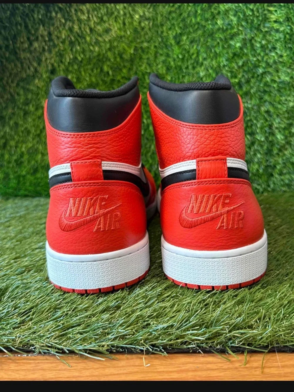 Nike Air Jordan 1 Retro High Rare Air Max Orange White Black